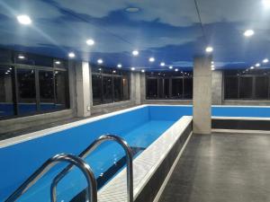 溫州樂(lè)清德健游泳館